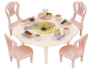 CALICO CRITTERS SWEET TREATS PARTY SET